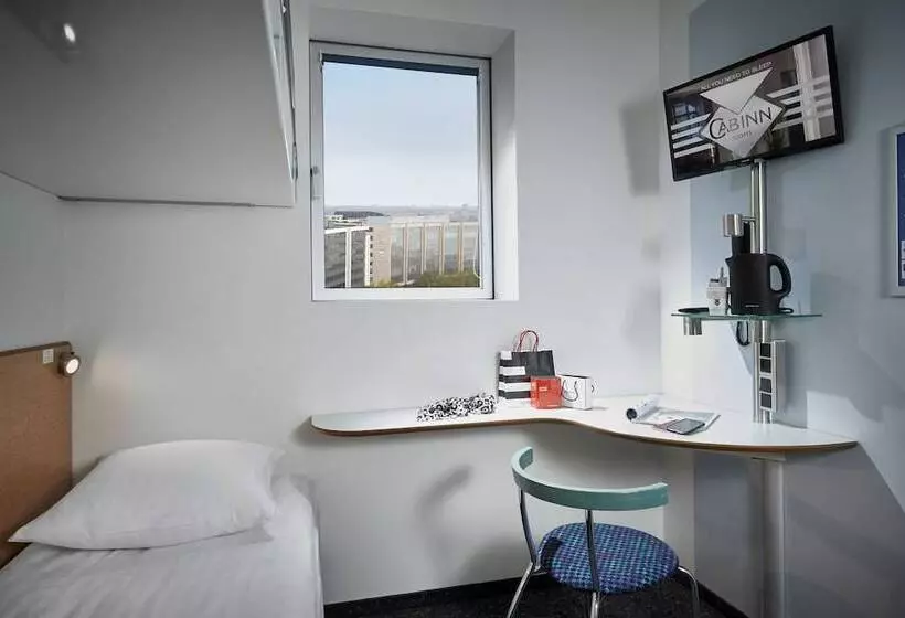 Hotel Cabinn City