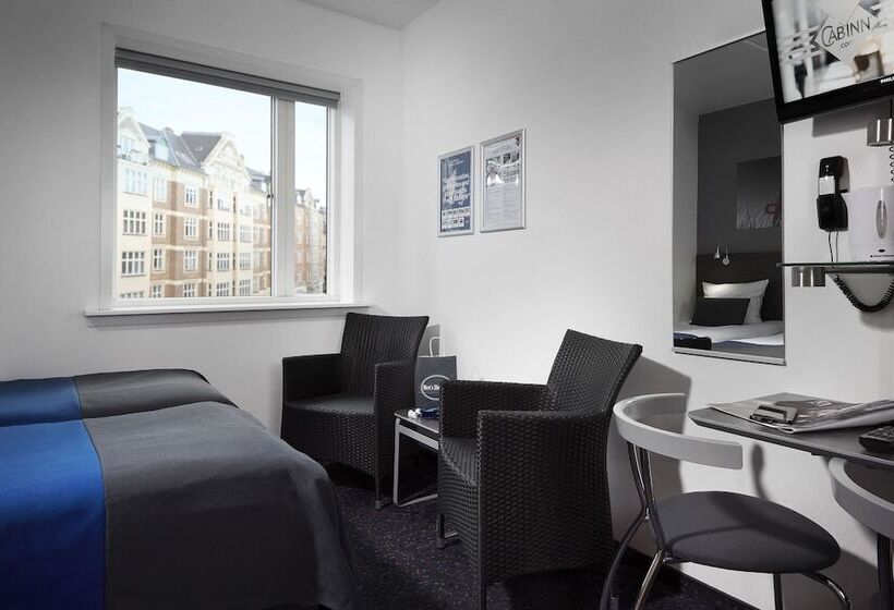 בית מלון כפרי Cabinn City