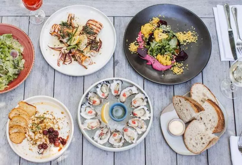 Hotel Crystalbrook Byron