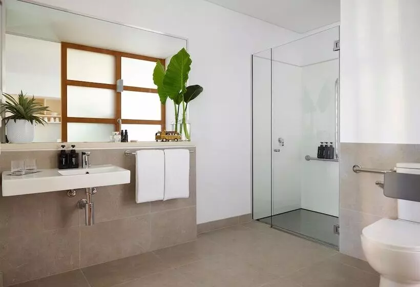 Hotel Crystalbrook Byron