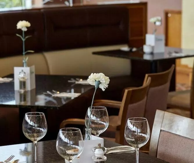 Отель Future Inn Plymouth