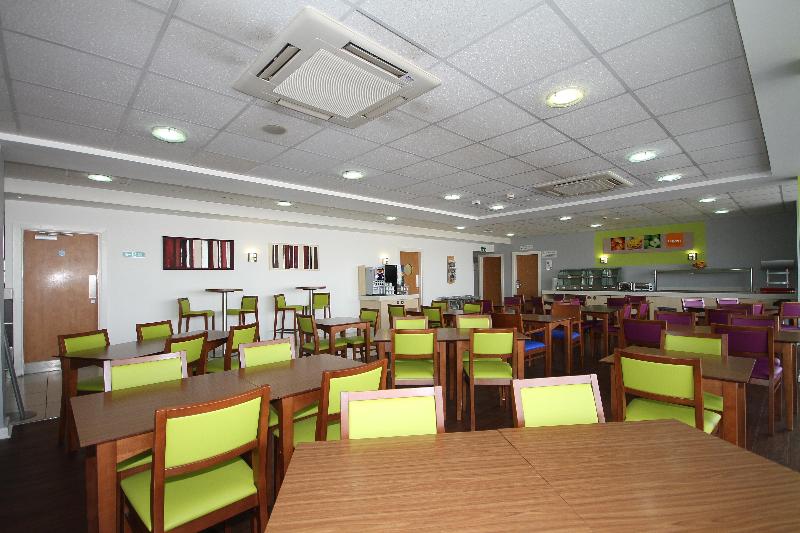 ホテル Holiday Inn Express Nuneaton, An Ihg