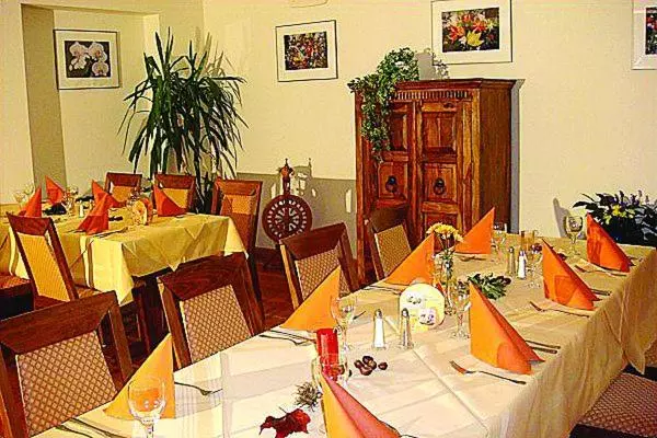 Отель Landhaus Schellhorn