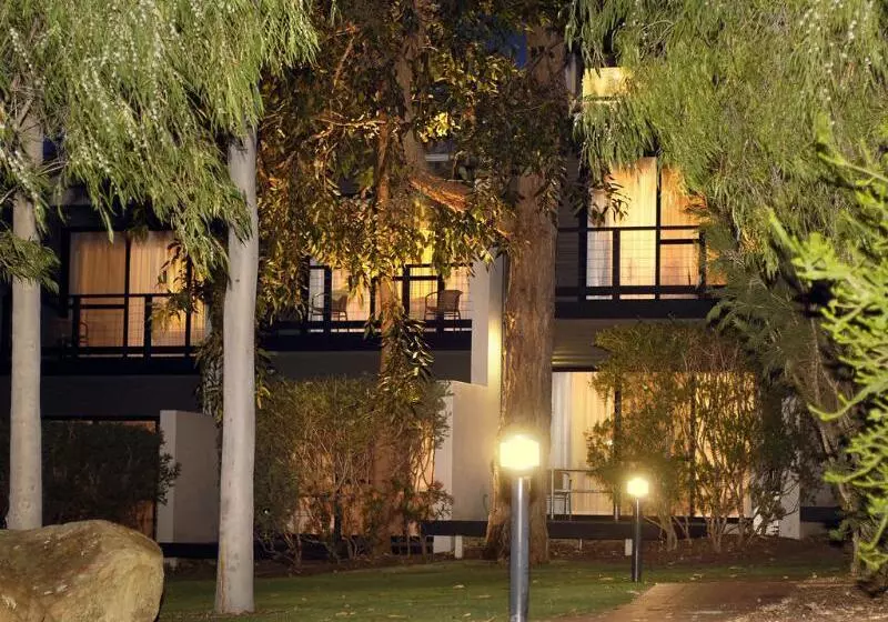 Отель Margarets Forest