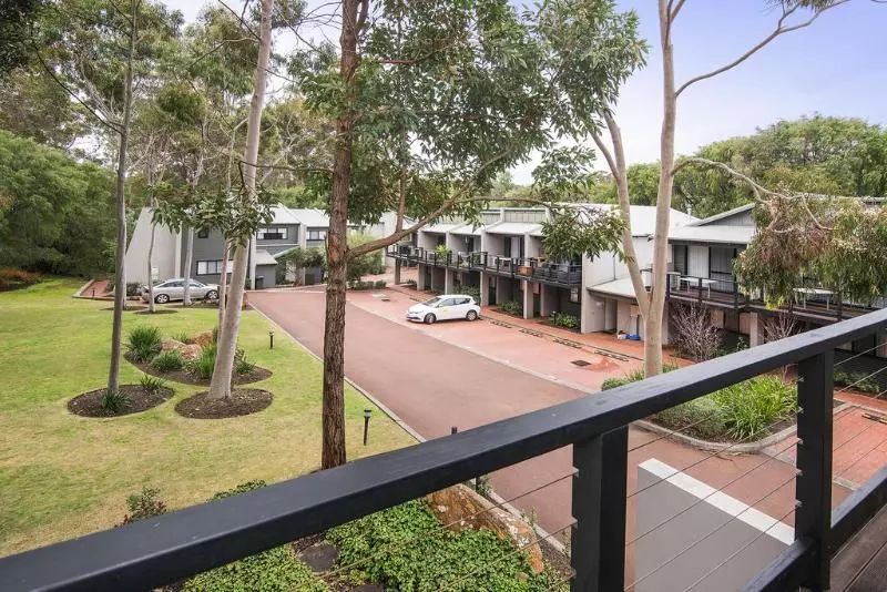 Отель Margarets Forest