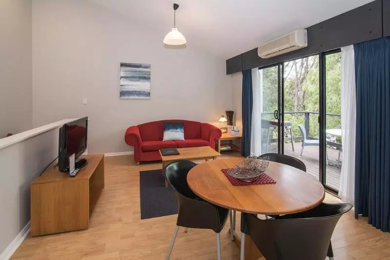 Отель Margarets Forest