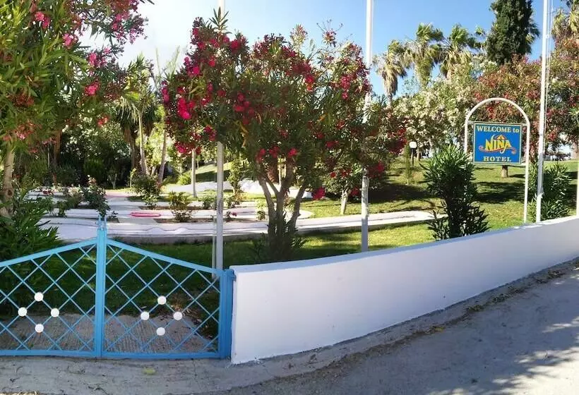 酒店 Nina Beach