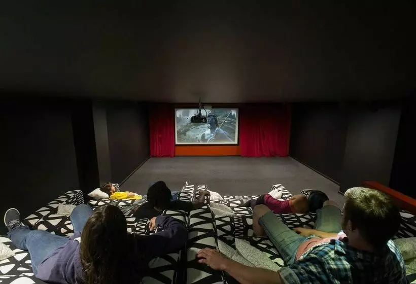 酒店 Nomads Melbourne Backpackers