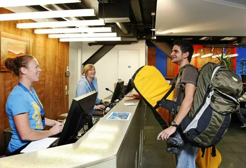 酒店 Nomads Melbourne Backpackers