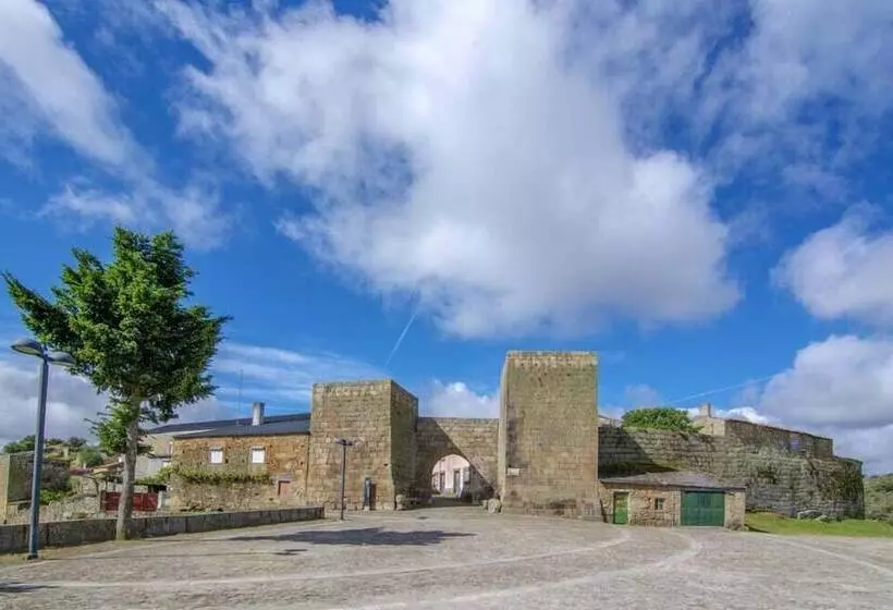 בית מלון כפרי Pombeira