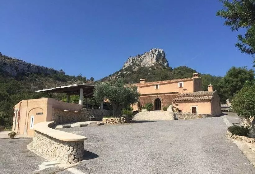 فندق ريفى Agroturisme Es Picot