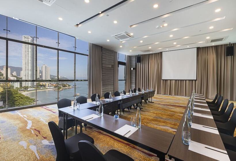 ホテル Hompton By The Beach Penang