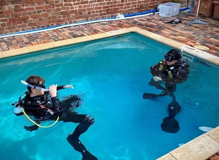 בית מלון כפרי Sundancer Backpackers Hostel