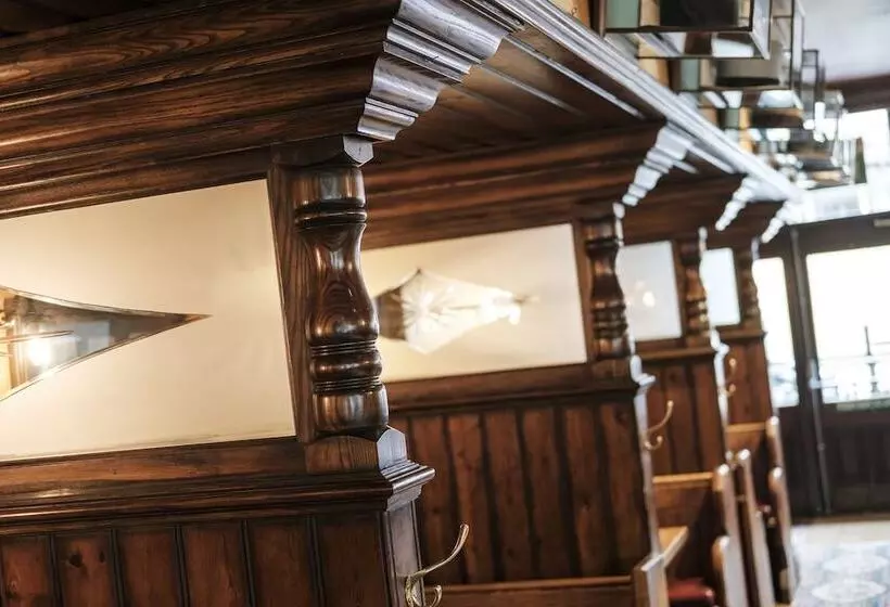 ホテル The Mad Hatter