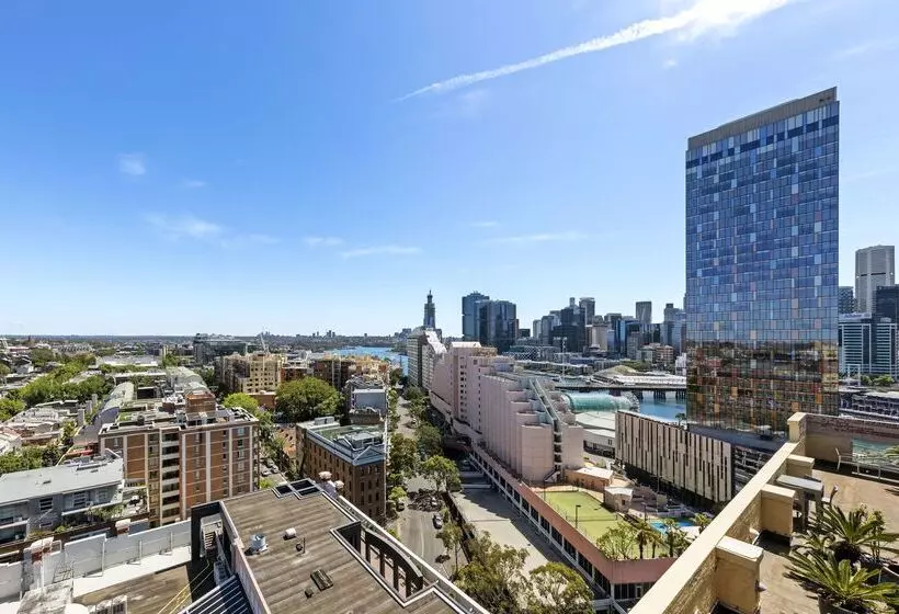 Oaks Sydney Goldsbrough Suites