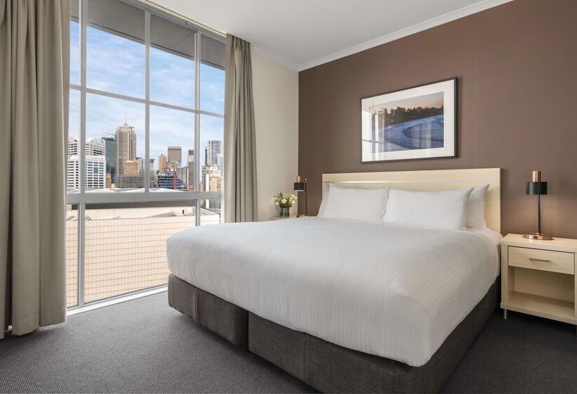 Oaks Sydney Goldsbrough Suites