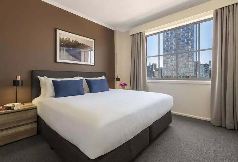 Oaks Sydney Goldsbrough Suites