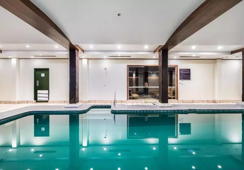 Oaks Sydney Goldsbrough Suites