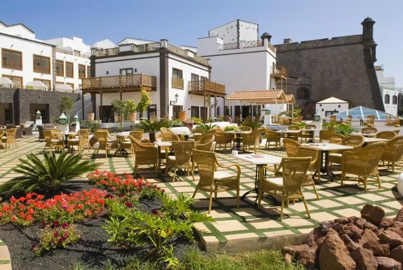 استراحتگاه Gran Castillo Tagoro Family & Fun Playa Blanca