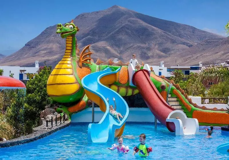 استراحتگاه Gran Castillo Tagoro Family & Fun Playa Blanca