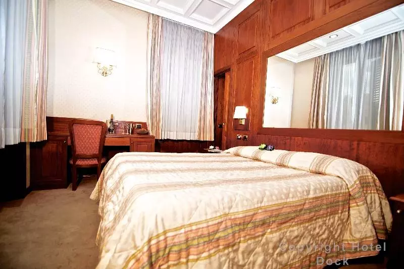 Hotel Dock Suites Rome