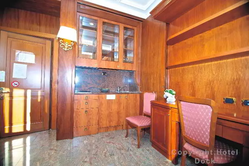 Hotel Dock Suites Rome