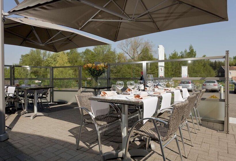 בית מלון כפרי Ibis Styles Charleroi Airport Aero 44