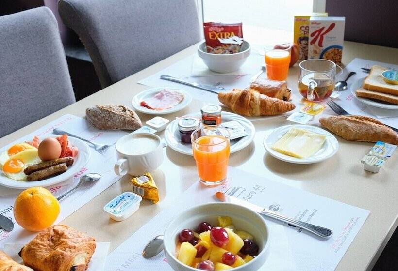 בית מלון כפרי Ibis Styles Charleroi Airport Aero 44