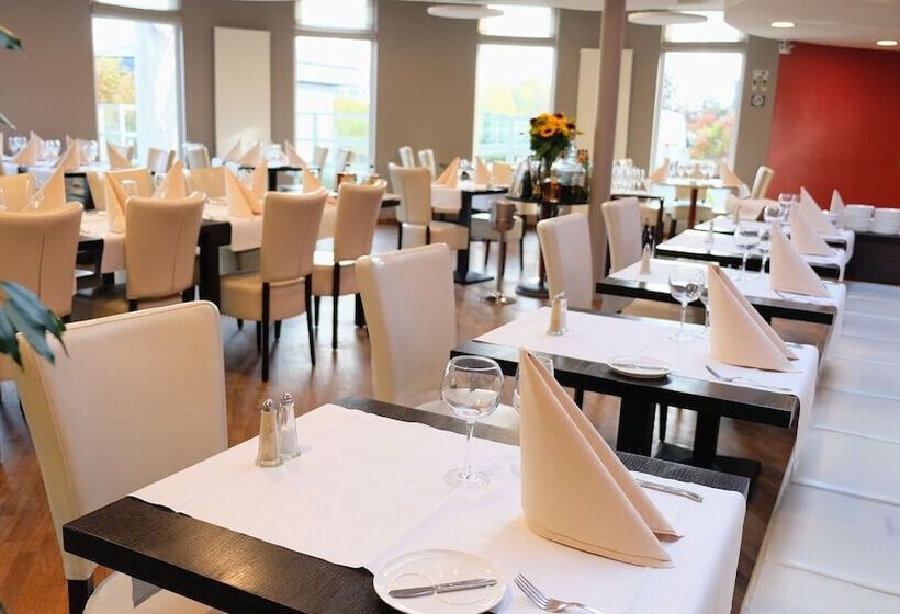 בית מלון כפרי Ibis Styles Charleroi Airport Aero 44