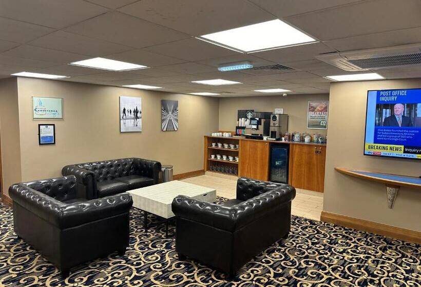 בית מלון כפרי Airport Inn & Spa Manchester