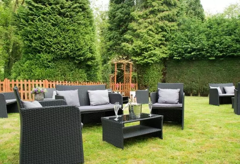 فندق Airport Inn & Spa Manchester