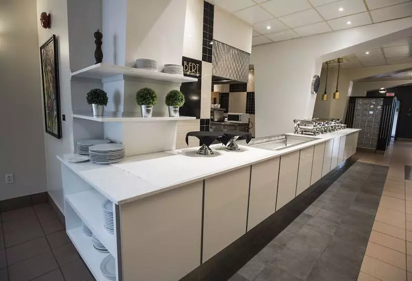 בית מלון כפרי Albert Par G5