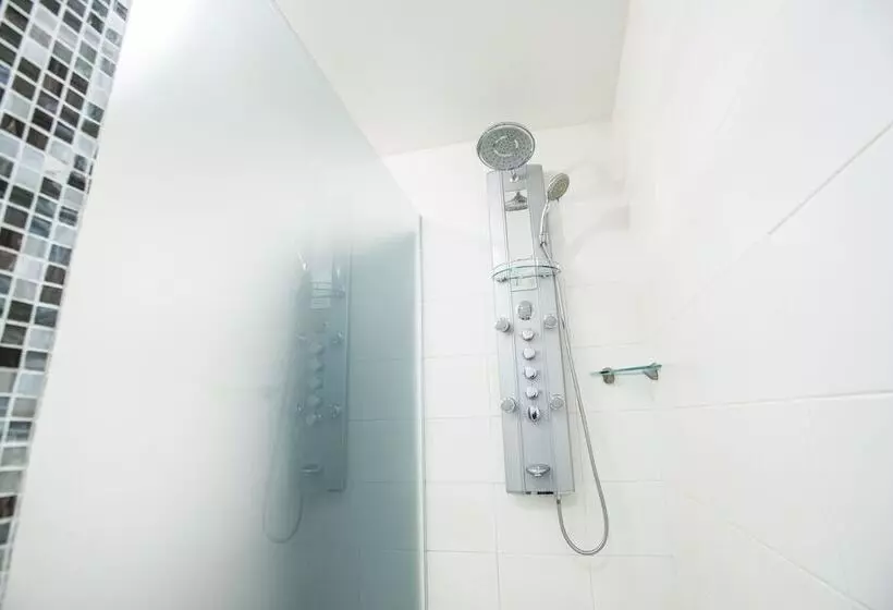 בית מלון כפרי Albert Par G5