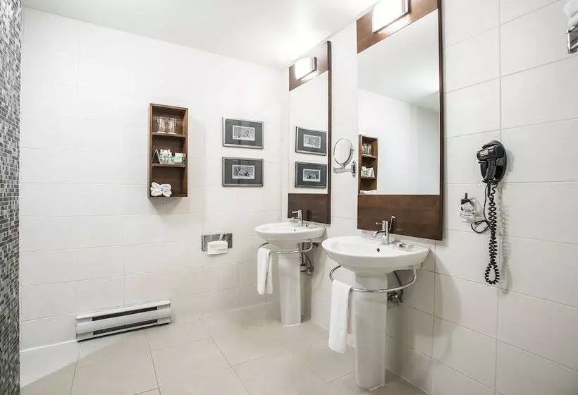 בית מלון כפרי Albert Par G5