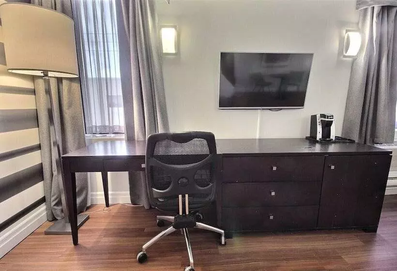 בית מלון כפרי Albert Par G5