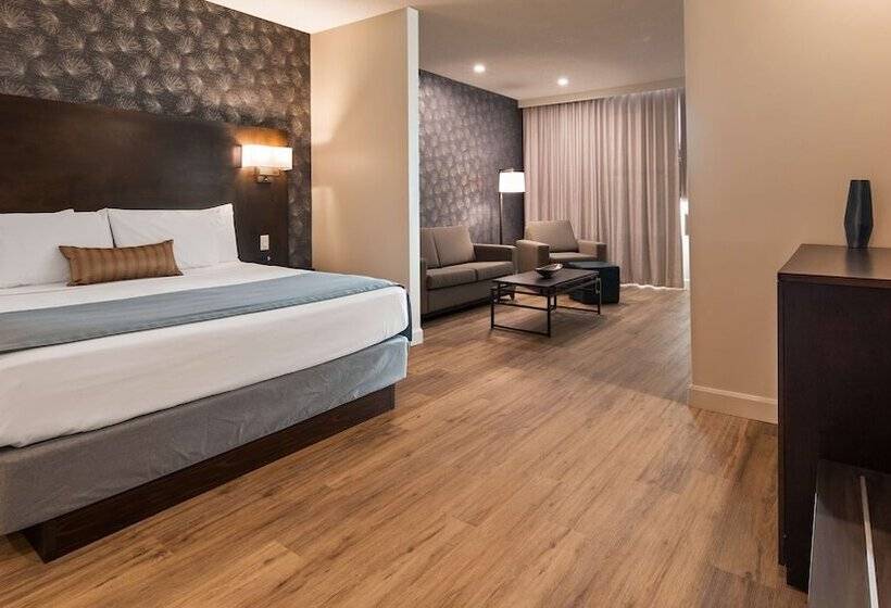 فندق Best Western Plus Montreal East