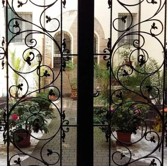 هتل Corte Estense