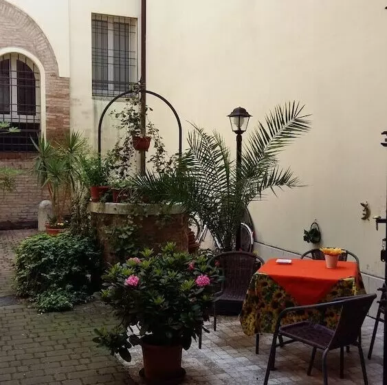 هتل Corte Estense