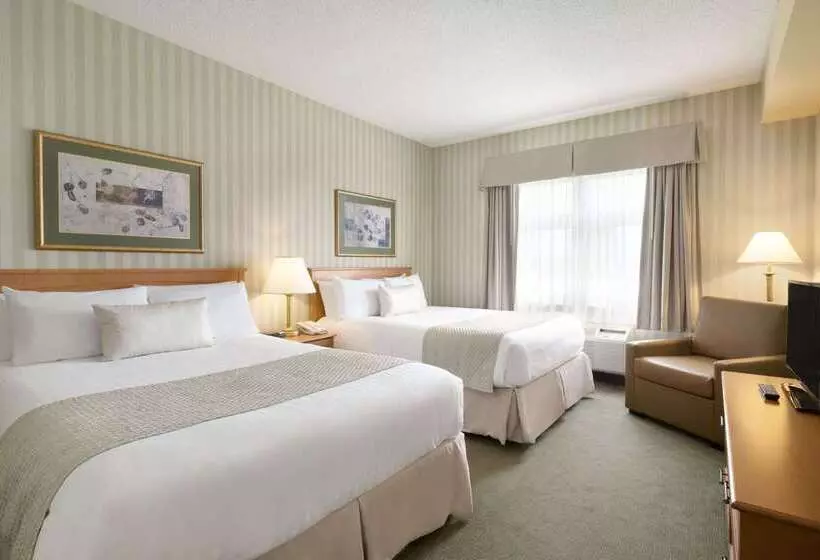 酒店 Days Inn By Wyndham Orillia