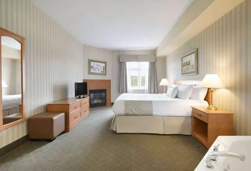 酒店 Days Inn By Wyndham Orillia