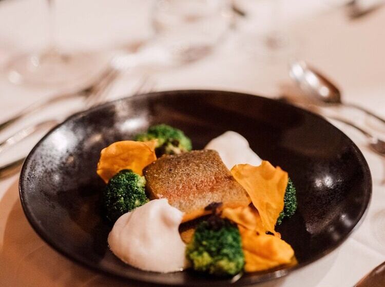 هتل Der Löwe Lebe Frei