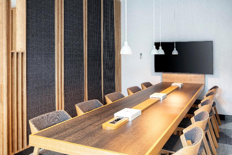 هتل Holiday Inn Express Baden Baden, An Ihg