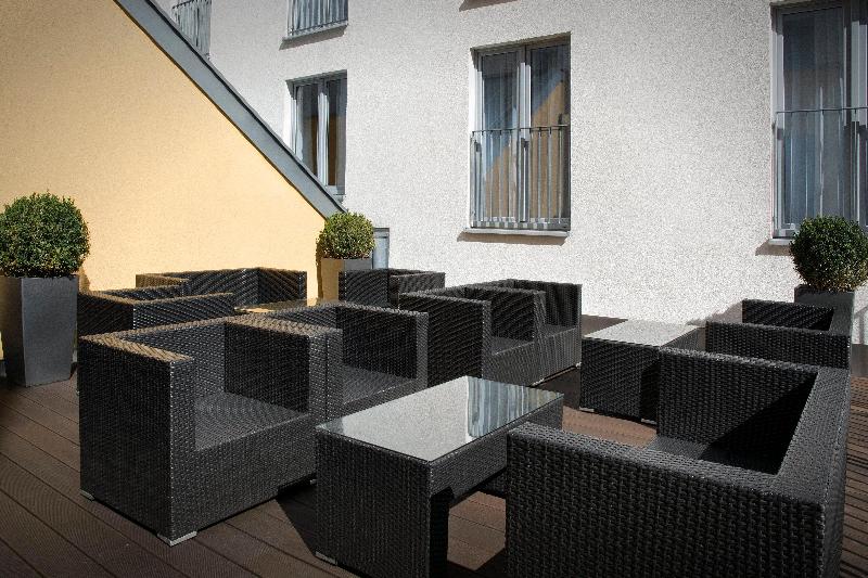 هتل Holiday Inn Express Baden Baden, An Ihg