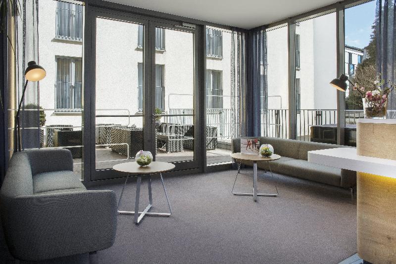 هتل Holiday Inn Express Baden Baden, An Ihg