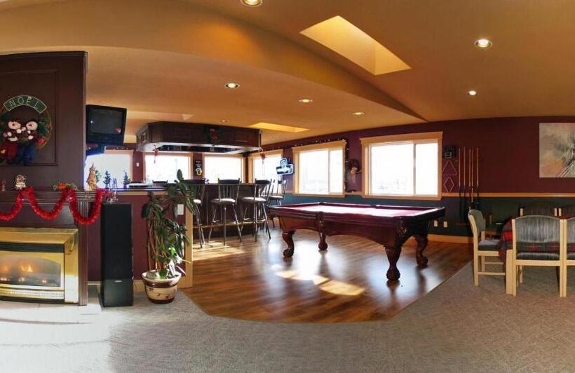 호텔 Travelodge By Wyndham Merritt