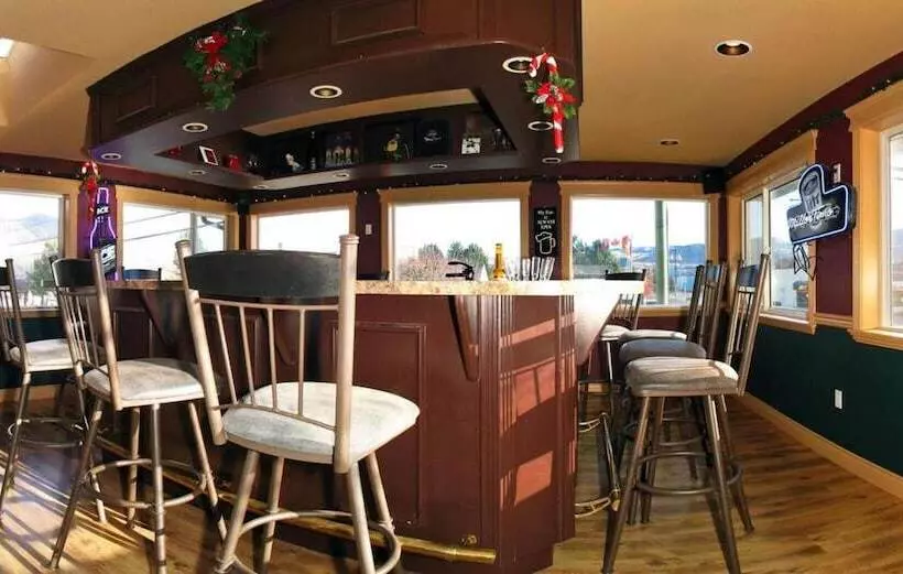 ホテル Travelodge By Wyndham Merritt