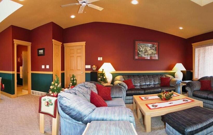 호텔 Travelodge By Wyndham Merritt