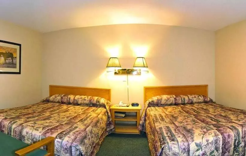 ホテル Travelodge By Wyndham Merritt