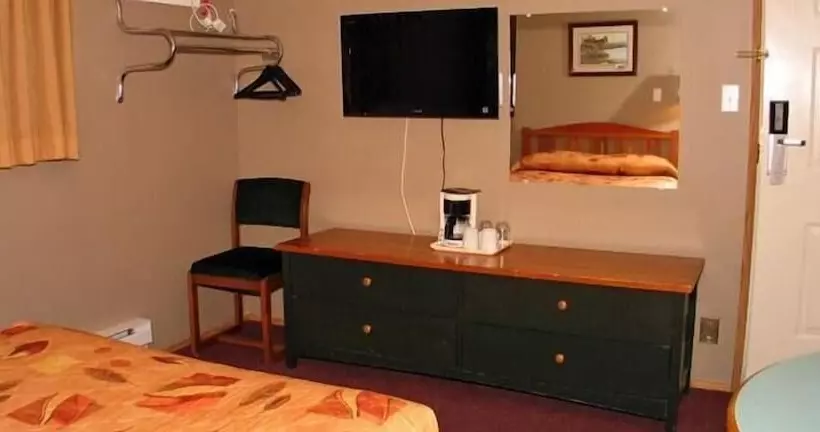 ホテル Travelodge By Wyndham Merritt