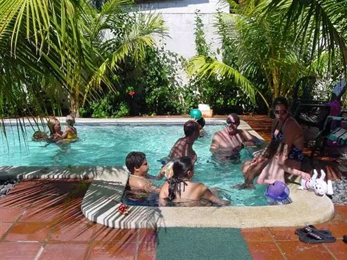 هتل Los Cobanos Village Lodge